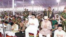 জাতীয় ঈদগাহে পবিত্র ঈদুল ফিতরের প্রধান জামাত অনুষ্ঠিত