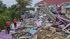 ৬.৫ মাত্রার ভূমিকম্পে কেঁপে উঠল ইন্দোনেশিয়া