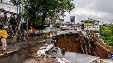 ইন্দোনেশিয়ায় ভূমিধসে ১৫ জনের মৃত্যু