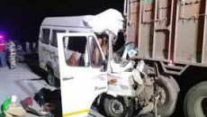 ভারতে ট্রাক-মিনি বাস সংঘর্ষ, নিহত ৭