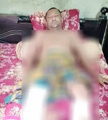 রিকশাচালককে পিটিয়ে পা ভেঙে দেয়ার অভিযোগ
