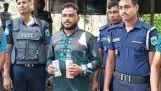 সিরাজগঞ্জে ভোটকেন্দ্রে টাকাসহ  ইউপি চেয়ারম্যান আটক