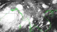 উপকূল অঞ্চলে শুরু হয়েছে ঘূর্ণিঝড় ‘রেমালের’ প্রভাব