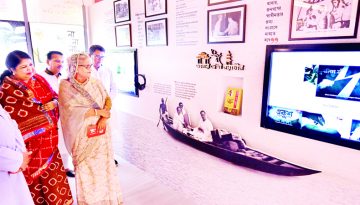 সংসদে ‘মুজিব ও স্বাধীনতা’ শীর্ষক প্রদর্শনী উদ্বোধন করলেন প্রধানমন্ত্রী