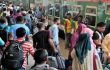 ভোগান্তি না থাকলেও কমলাপুরে ঘরমুখী মানুষের ভিড়
