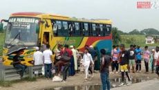 ঈদ শেষে ঢাকায় ফেরা: পরিবহণ সংকটে যাত্রীরা