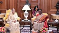বাংলাদেশের প্রধানমন্ত্রীর নেতৃত্বে অর্থনৈতিক অগ্রগতির প্রশংসা ভারতের রাষ্ট্রপতি