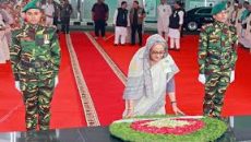 ঐতিহাসিক ৬ দফা দিবসে বঙ্গবন্ধুর প্রতিকৃতিতে প্রধানমন্ত্রীর শ্রদ্ধা