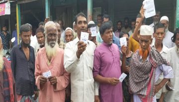 নান্দাইলে ১৫১ জন কার্ডধারী ভিজিএফের চাল পাননি