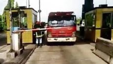 ফায়ার সার্ভিসের গাড়ির টোল না নিতে নির্দেশ হাইকোর্টের