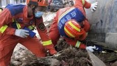 চীনে বন্যায় সৃষ্ট ভূমিধসে নিহত ১১