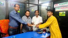 পটুয়াখালী জার্নালিস্ট ফোরামের পক্ষ থেকে চিকিৎসা সহয়তা প্রদান