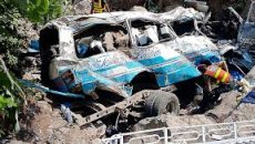 পাকিস্তানে পৃথক ২ বাস দুর্ঘটনায় নিহত ৩৭