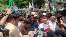 প্রতিবিপ্লবের চেষ্টা হলে ‘অস্তিত্ব থাকবে না’, সারজিসের হুঁশিয়ারি