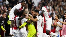 ৩৪ শটের রেকর্ড টাইব্রেকার জিতে ইউরোপা লিগে আয়াক্স