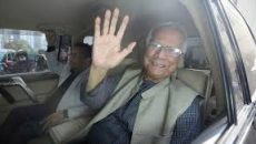 দেশে ফিরলেন ড. মুহাম্মদ ইউনূস