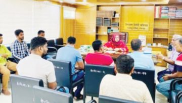 মতলব দক্ষিণে ক্রীড়াঙ্গনের গৌরব ফিরিয়ে আনতে ইউএনওর সঙ্গে সৌজন্য সাক্ষাৎ