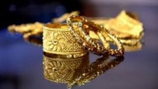 টানা ৪ দফা বাড়ার পর অবশেষে কমলো স্বর্ণের দাম
