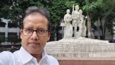 ‘মব জাস্টিসের’ প্রতিবাদে ঢাবি শিক্ষকের স্বেচ্ছায় পদত্যাগ