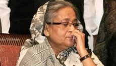 এবার গালি দেওয়ায় সরকারি কর্মকর্তাসহ শেখ হাসিনার বিরুদ্ধে