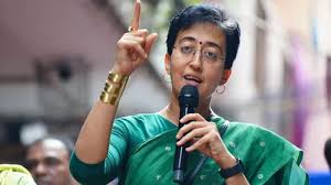 দিল্লির সর্বকনিষ্ঠ মুখ্যমন্ত্রী আতিশি শপথ নিয়েছেন