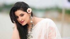 ভিসা জটিলতায় ভারতে যেতে পারছেন না পরীমণি