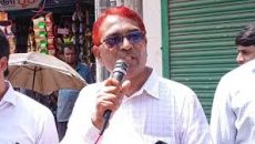 জয় বাংলা’ স্লোগান দিয়ে ক্ষমা চাইলেন প্রধান শিক্ষক