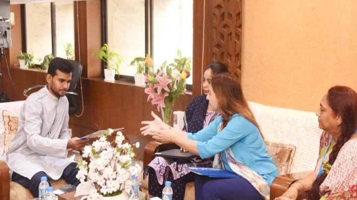 ইউনিসেফের সঙ্গে কাজ করবে সরকার: ক্রীড়া উপদেষ্টা
