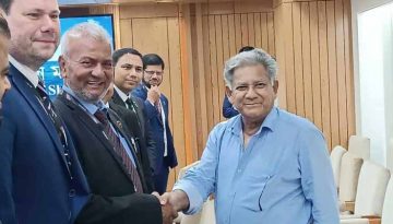 দুর্নীতি ও অনিয়মের কোনো অভিযোগ আসলে কঠোর ব্যবস্থা: নৌ উপদেষ্টা