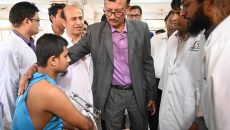 জুলাই বিপ্লবে আহতদের পুনর্বাসনে সরকার বদ্ধপরিকর: পররাষ্ট্র উপদেষ্টা