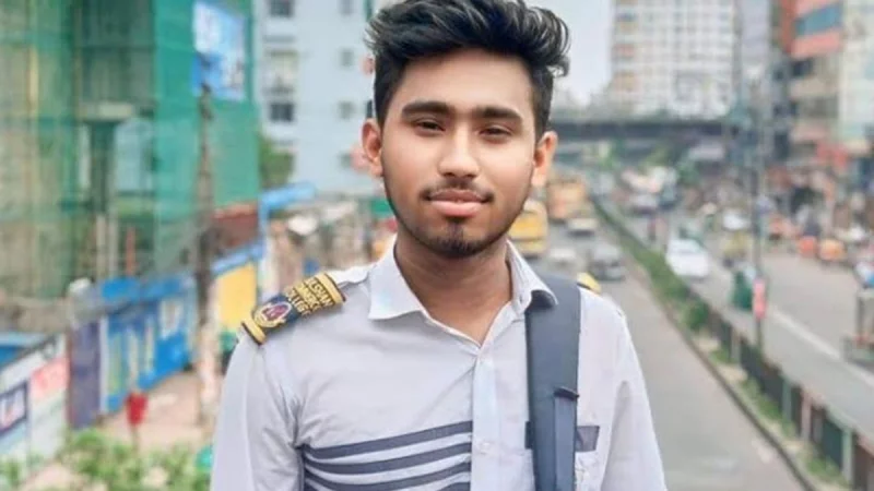 আমার ছেলে বেঁচে নেই, এই ফল দিয়ে কী হবে: শহিদ রায়হানের মা