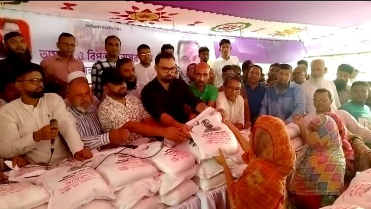 পূজামণ্ডপে জনগণকে সাথে নিয়ে দলের নেতাকর্মীরা পাহারায় থাকবে: আমিনুল হক