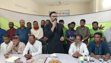 হিন্দু ভাইদের সাথে কাঁধে কাঁধ মিলিয়ে সহায়তা করতে হবে: আমিনুল হক