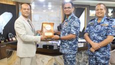 বেবিচক চেয়ারম্যানের সঙ্গে এভিয়েশন বিশ্ববিদ্যালয়ের উপাচার্যের সৌজন্য সাক্ষাৎ