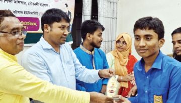 গৌরনদীতে জুলাই বিপ্লব বিতর্ক প্রতিযোগিতা অনুষ্ঠিত