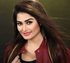 আজ রাতেই বিয়ের পিঁড়িতে বসতে যাচ্ছেন অভিনেত্রী শিরিন