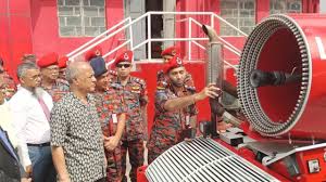 ফায়ার সার্ভিসের সীমাবদ্ধতা থাকতে পারে কিন্তু কোনো ব্যর্থতা নেই: স্বরাষ্ট্র উপদেষ্টা