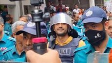 রিমান্ড শেষে কারাগারে ব্যারিস্টার সুমন