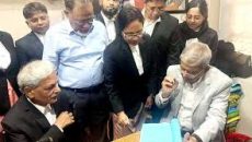 পঞ্চদশ সংশোধনী মামলায় যুক্ত হলো বিএনপি রুল শুনানি শুরু আজ