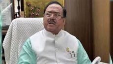 বসুন্ধরা থেকে সাবেক খাদ্যমন্ত্রী সাধন চন্দ্র মজুমদার গ্রেপ্তার