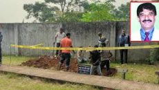 ডিএনএ পরীক্ষার জন্য বিএনপি নেতা হারিছ চৌধুরীর মরদেহ উত্তোলন