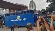 সচিবালয়ে ঢুকে শিক্ষার্থীদের বিক্ষোভ, আটক ৫৩