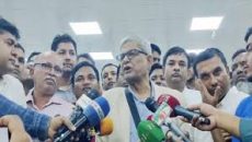 দেশে ফিরেছেন মির্জা ফখরুল ইসলাম আলমগীর