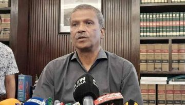 ট্রাইব্যুনালে সাংবাদিকদের বিচার হবে: আইন উপদেষ্টা