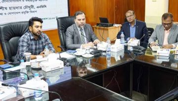 প্রকল্প বাস্তবায়নে অপচয় রোধ করুন: উপদেষ্টা নাহিদ