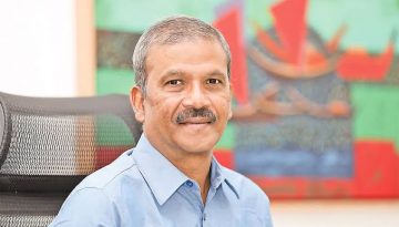 কখনো রাজনৈতিক দলের ফাঁদে পা দেবেন না: আসিফ নজরুল