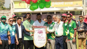 বগুড়ায় জিয়া ক্রিকেট টুর্নামেন্ট উদ্বোধন