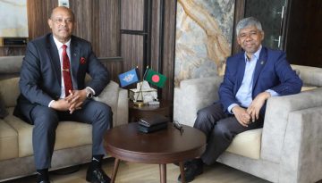 বেবিচক চেয়ারম্যানের সঙ্গে এনবিআর চেয়ারম্যানের সৌজন্য সাক্ষাৎ