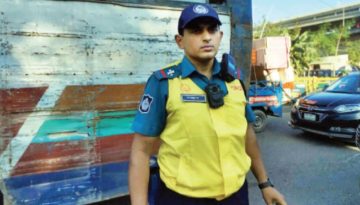 সততার সঙ্গে দায়িত্ব পালন করে চলেছেন সার্জেন্ট সাজ্জাদ