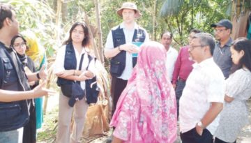 নোয়াখালীর বন্যাকবলিত এলাকা পরিদর্শনে অস্ট্রেলিয়ার হাইকমিশন